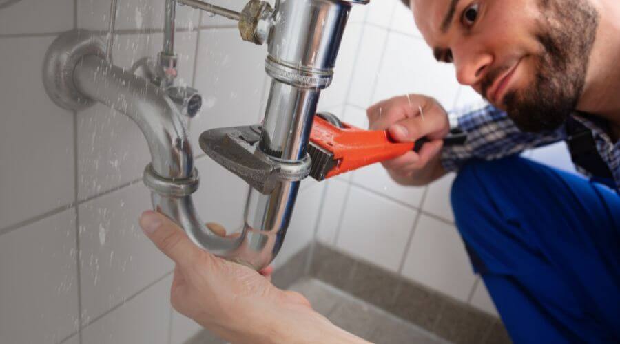 Local tankless water heater installation in White River, SD